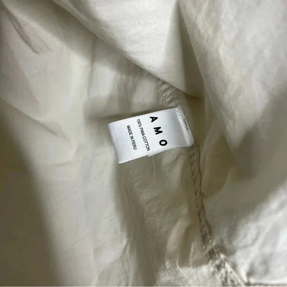 Amo Rosa Ruffle Shirt In Pumice Size Large - Picture 5 of 8